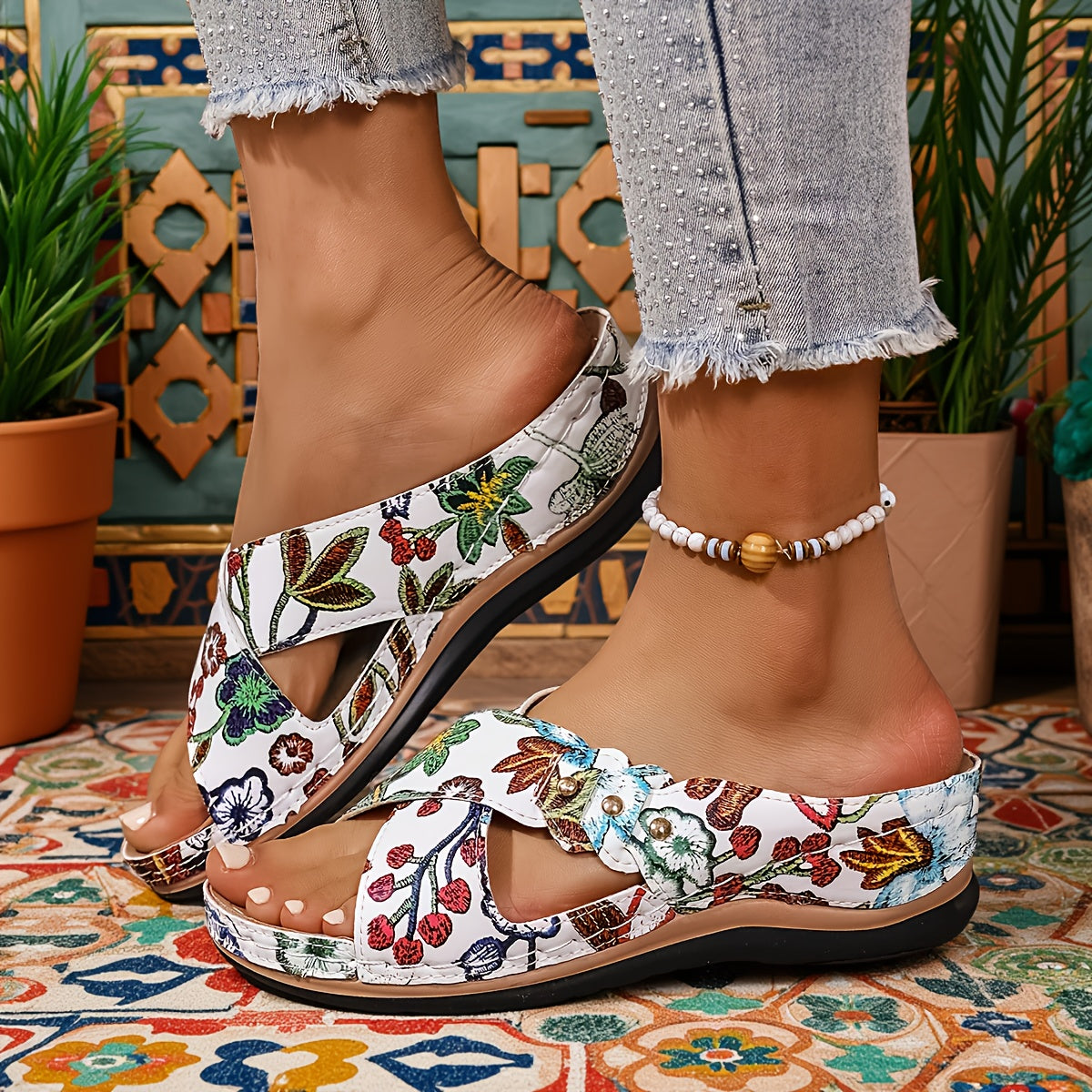 Perforated Wedge Comfort Slides